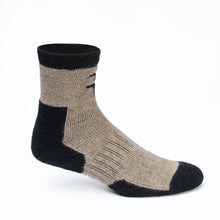 Load image into Gallery viewer, Nomad Pearly - Built for every path. Travel light, stay warm!